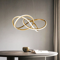 Luminaire suspendu LED en acier, design moderne nordique de luxe, forme trèfle irrégulière