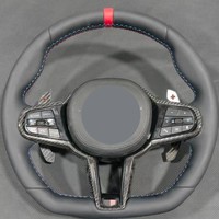 Volant sport en cuir M4 2025 compatible avec les séries 7/2 G05/G06 G20 G30 G80 G14 G15 G16 G17 G82 F92 F90 M5
