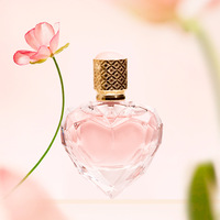 Flacon de parfum 50 ml en verre irrégulier, design 'Acide de cœur', avec pulvérisateur à pompe, vide, créatif, emballage unique en forme de cœur
