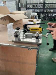 छोटे हाइड्रोलिक पोर्टेबल दबाव गेज कैलिब्रेटर अधिकतम 600 बार - Product Image 6