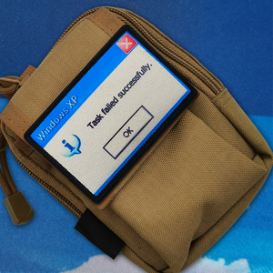 ¿ME ESTÁS AMENAZANANDO? Impresión de colores Tela Color Skull Man With Ass Tactical Hold Double Guns Impresión divertida Parche de letras Coser - Product Image 5