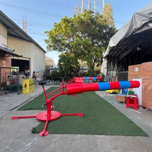 EASYFUN Jeu d'obstacles gonflable Wipeout Bike personnalisé en usine, jeu de barre rotative <span class=keywords><strong>électrique</strong></span> pour la location d'événements de carnaval - Product Image 6