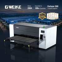 Machine de découpe laser à fibre 3 axes à structure fermée 2000W, certification CE, contrôle Cypcut, optimisation de la découpe Yaskawa AI