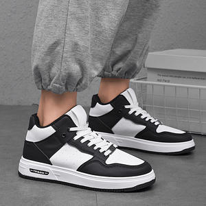 बड़े आकार के फैशन आकस्मिक लुभावनी स्नीकर्स पुरुषों की जापानी शैली ट्रेंडी काले सफेद ps। - Product Image 4