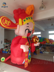 Dieu de la fortune/de la richesse gonflable géant de 4 m de haut pour la décoration des fêtes - Product Image 3