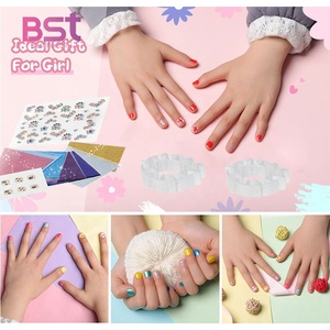 Juego <span class=keywords><strong>de</strong></span> belleza, certificado <span class=keywords><strong>de</strong></span> juego, juego <span class=keywords><strong>de</strong></span> <span class=keywords><strong>estudio</strong></span> <span class=keywords><strong>de</strong></span> arte <span class=keywords><strong>de</strong></span> <span class=keywords><strong>uñas</strong></span> lavable con seguridad <span class=keywords><strong>para</strong></span> niños, pegatinas <span class=keywords><strong>de</strong></span> Arte <span class=keywords><strong>de</strong></span> <span class=keywords><strong>uñas</strong></span>, juguetes <span class=keywords><strong>de</strong></span> maquillaje <span class=keywords><strong>para</strong></span> <span class=keywords><strong>niñas</strong></span> - Product Image 5