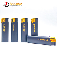 Briquet Rechargeable Électrique à Gaz en Plastique Dongyi 2025 OEM 82mm pour Cigares et Cigarettes avec Logo Personnalisé