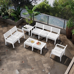 Canapé d'extérieur OKAY, couleurs au choix, fauteuil 2 places d'inspiration rétro avec aspect cannage, léger pour balcon, canapé en plastique durable - Product Image 2