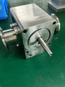 Lưu lượng cao độ nhớt cao 100L/min 33 ml/rev vi từ bánh bơm với 750 Wát động cơ servo và trình điều khiển bên ngoài - Product Image 5