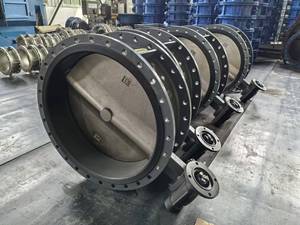 วาล์วผีเสื้อแบบมีหน้าแปลน ผลิตด้วยมือ วัสดุเหล็กหล่อ เหล็กกล้าคาร์บอน ผลิตอย่างมืออาชีพ ซีลนุ่ม แบบ Center Line - Product Image 4