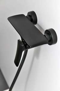 Torre presurizada de latón de montaje en pared concisa, masaje de lluvia ABS, juego de ducha de baño con rociador de mano con plataforma de champú - Product Image 5