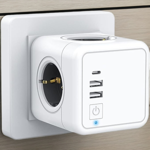 ปลั๊กไฟติดผนังแบบลูกบาศก์พร้อมพอร์ตชาร์จ USB 4 ช่องเสียบแบบ EU พร้อมพอร์ต USB 2 ช่อง และพอร์ต Type C 1 ช่อง สำหรับวางบนโต๊ะ/เดสก์ท็อป - Product Image 1