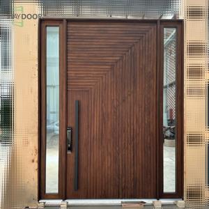 Cửa xoay gỗ nguyên khối cao cấp làm từ gỗ sồi và gỗ gõ đỏ, có 2 cửa phụ bên hông, cửa ra vào chính bằng gỗ. - Product Image 2