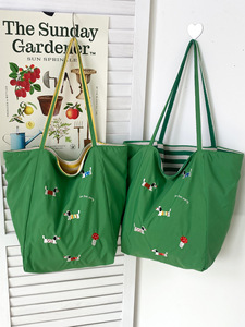 Sac fourre-tout en nylon durable Stitch Dachshund, grande capacité, réversible, pour les voyages <span class=keywords><strong>de</strong></span> week-end, le shopping, les boutiques et les cadeaux - Product Image 5