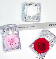 Collier avec anneau en rose acrylique transparent créatif et romantique pour la Saint-Valentin, boîte à bijoux en forme de rose, adapté pour la fête des mères