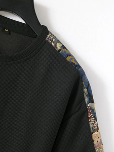 2024 verano nuevo estilo camiseta interior negra con empalme de hombros de Color de contraste y patrón de gofres Camiseta de manga corta - Product Image 3