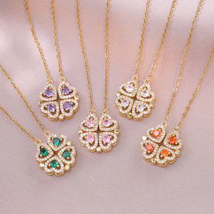 Vente flash - Collier avec pendentif en forme de trèfle à quatre feuilles en cristal de zircon plaqué or 18 carats, chaîne à maillons, cadeau - Product Image 3