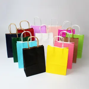 थोक कस्टम आकार उपहार पैकिंग रंगीन छोटे शॉपिंग हैंडल के साथ क्राफ्ट पेपर उपहार बैग