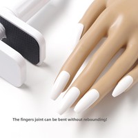 Main Artificielle Professionnelle pour Manucure Terresa, Modèle Féminin, Articulation Fixe et Mobile, Fonction de Flexion, Affichage Étoile
