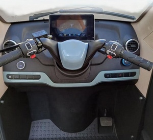 Tricycle électrique adulte fermé à toit, norme européenne EEC, pour passagers - Product Image 5