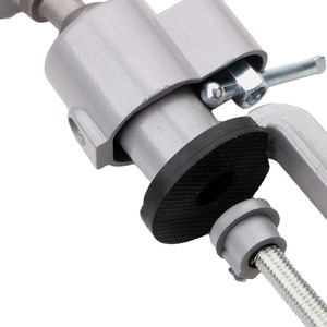 Bench Vise With Swivel Base Smooth Jaw For Diy Applications 360 Degree Rotation Universal Mounting Bracket - Product Image 4