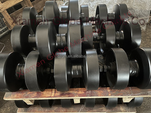 Rouleau inférieur de remplacement pour excavatrice et bulldozer Dressta D8N D8R - Noir Jaune - Garantie 1 an - Product Image 3