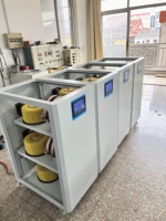Stabilisateur de tension servo-moteur triphasé en cuivre 50 kVA pour usage industriel AC intelligent et automatique