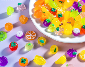 DIY dibujos animados pequeña naranja Morera uva mangostán caqui <span class=keywords><strong>kiwi</strong></span> limón luminoso brillante gran fruta resina 3D encanto bolsa ciega - Product Image 4