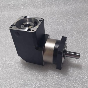 Réducteur de vitesse à angle droit 90 degrés à faible jeu série PFR 3F FAMED pour machine de sculpture sur bois - Product Image 6