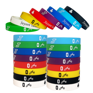 Muñequera deportiva de baloncesto de alta calidad y a la moda con logotipo personalizable y pulsera de silicona con texto - Product Image 1