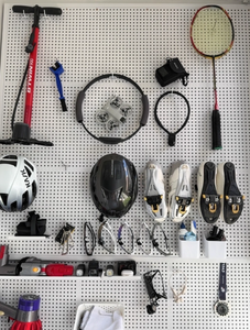 <span class=keywords><strong>Organizador</strong></span> de <span class=keywords><strong>Panel</strong></span> de pared de tablero de clavija multifuncional Estante de almacenamiento de herramientas de tablero duro <span class=keywords><strong>perforado</strong></span> para Taller de garaje - Product Image 3