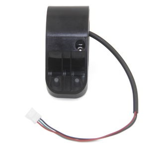 Acelerador de Dedo Largo Mi4 Pro/4 para Patinete Eléctrico Dualtron con Control de Velocidad y Accesorios ABS - Product Image 6