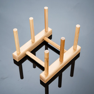 Expositores de bambú al por mayor, estantes para pasteles de té, soportes para exhibir monedas conmemorativas de pasteles de té, estantes para tazas de seis compartimentos, almacenamiento - Product Image 1