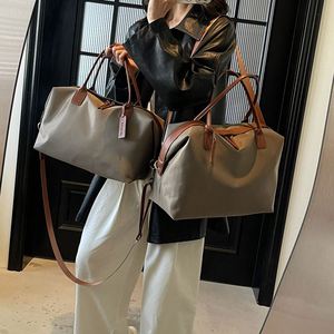 Wholesale Sports Fitness Luggage Bags Large Capacity Duffle Travel Bag for Outdoor - Product Image 4
