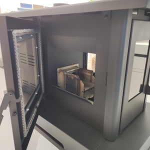 Poêle à <span class=keywords><strong>granulés</strong></span> <span class=keywords><strong>de</strong></span> biomasse Fangran 120ZB au design dissimulé 16 kW, foyer <span class=keywords><strong>de</strong></span> chauffage à air avec cheminée encastrée pour le camping en tente et la maison - Product Image 6