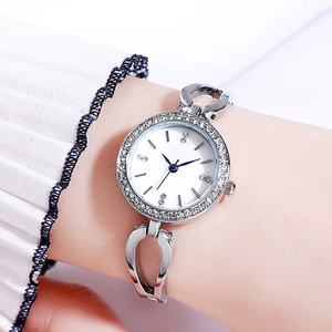 高品質ファッションビジネス高級クォーツ腕時計レディースカスタムロゴ合金ケースストーン方向指示器表示3BAR防水 - Product Image 4