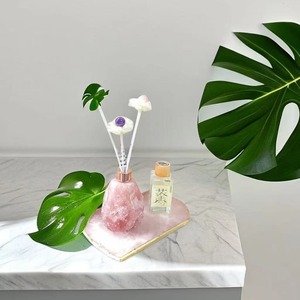 Bouteille vide de diffuseur à bâtonnets de 25 ml en cristal brut de luxe (Quartz Rose, Aventurine), pour huiles essentielles et arômes, avec pierres précieuses brutes - Product Image 2