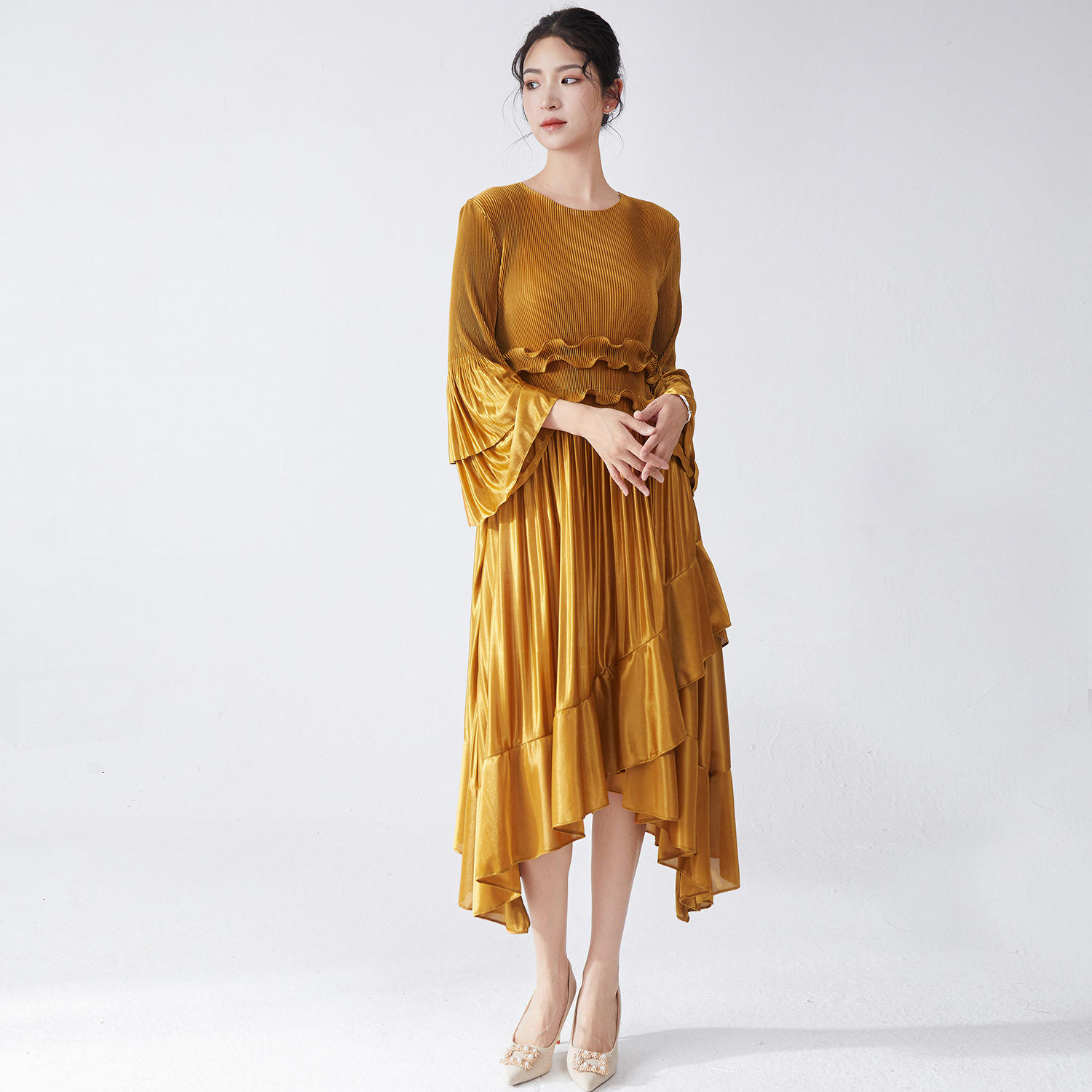 สีน้ำตาล