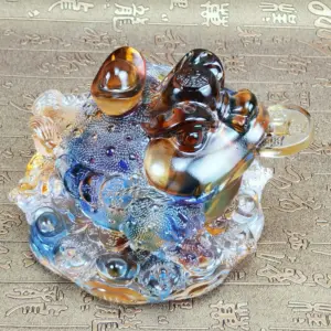 2023 crystal Liuli fengshui rich money frog decorativo per soggiorno hotel office desktop ornament