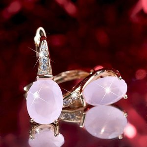 Orecchini a Perno Ovali a Goccia Rosa per Donne, Tono Dorato, Accessori Dolci e alla Moda per Uso Quotidiano - Product Image 2