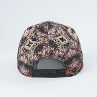 Casquette de baseball brodée personnalisée à 5 panneaux Casquettes Arbre motif camouflage Fruit à pois en tissu Oxford pour les sports de plein air un cadre