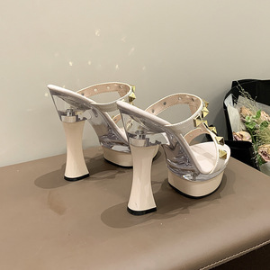 Sandalias Casuales de Tacón Grueso y Súper Alto Estilo Europeo-Americano <span class=keywords><strong>Liu</strong></span> Ding, Novedad de Verano 2026 - Product Image 4