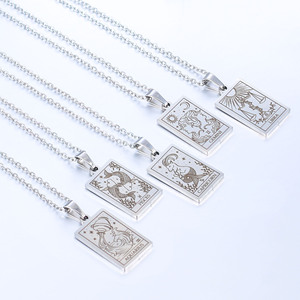 Collier tendance avec pendentif signe astrologique en acier inoxydable et laiton pour femmes et hommes, idéal pour les fêtes - Product Image 3
