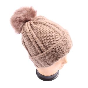Manufacturer Custom-Made Korean Style Knitted <b>Hats</b> with Faux Pom-Poms Fashionable Blended Fabric Thickened <b>Scarf</b> <b>Hat</b> Glove <b>Sets</b> - Product Image 4