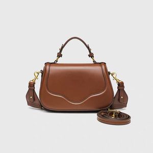 Luxury Designer Women Messenger Shoulder Bag Adjustable <b>Straps</b> Fashion Daily Purse - Product Image 1