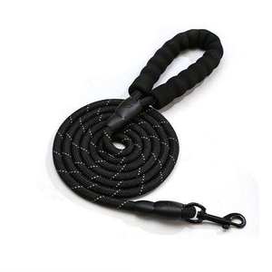 Directo de fábrica, venta al por mayor, varios tamaños, reflectante, duradero, sin estrangulamiento, correa de nailon ajustable para perros para la noche al aire libre - Product Image 1