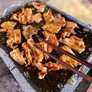 <span class=keywords><strong>Barbecue</strong></span> pliant d'extérieur au <span class=keywords><strong>charbon</strong></span> <span class=keywords><strong>de</strong></span> bois avec plaque <span class=keywords><strong>de</strong></span> cuisson en <span class=keywords><strong>pierre</strong></span> volcanique <span class=keywords><strong>pour</strong></span> camping et pique-niques - Product Image 6