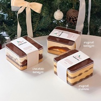 Conteneur en PET de qualité alimentaire en gros pour boîtes rigides rectangulaires transparentes pour gâteaux, mousses, pâtisseries, chocolats et biscuits