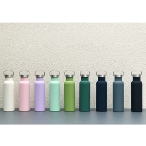 Bouteille d'eau isotherme portable en acier inoxydable 304 sans BPA, haute qualité, avec poignée de transport et couvercle anti-fuite - Product Image 6