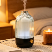 Diffuseur d'arômes élégant en plastique côtelé, écologique, éclairage LED, fonctionnement silencieux 30 dB, alimentation USB, ultrasonique, pour voiture et hôtel